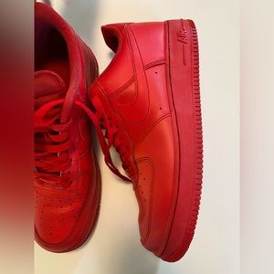 Mens 10.5 all red Nike airforce 1 sneaker shoes Air Force leather